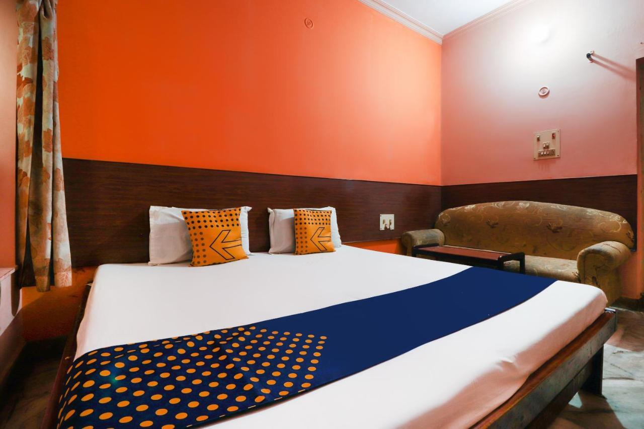 Spot On Jaiswal Guest House Hasanganj Bagian luar foto
